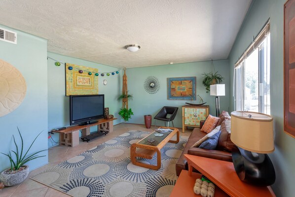 Smart TV, DVD player, books, video library