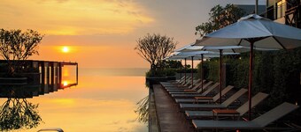 Renaissance Pattaya Resort & Spa