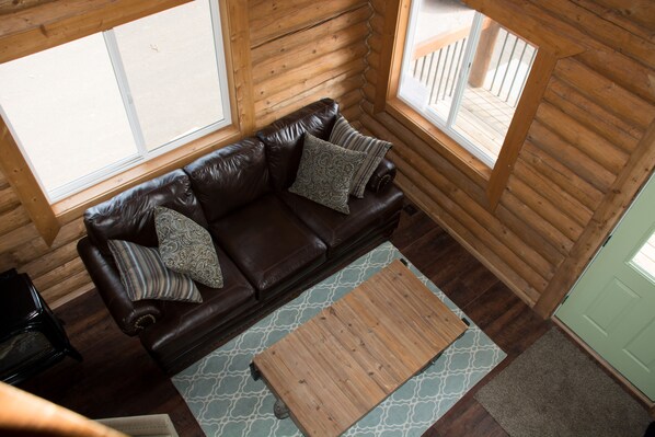 TV, fireplace, video games, DVD player