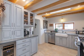 Fridge, microwave, oven, stovetop -  WALK TO DOWNTOWN PLAZA, RAILYARD, AND CANYON ROAD.  HISTORIC ADOBE. (Santa Fe)