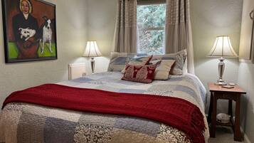 1 bedroom, iron/ironing board, WiFi (free), bed sheets