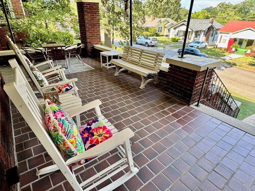 Beautiful Updated Historic 3BD/2BTH Home