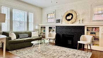 Smart TV, fireplace, books