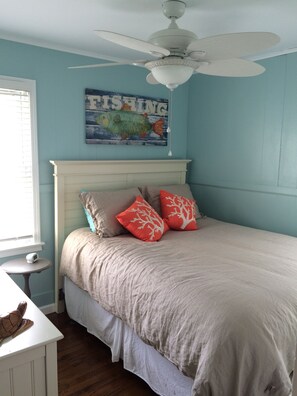 2 quartos, ferros/tábuas de passar roupa, Wi-Fi de cortesia