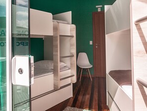 Dormitorio condiviso, dormitorio misto (2 bunk beds) | Tende oscuranti, Wi-Fi gratuito