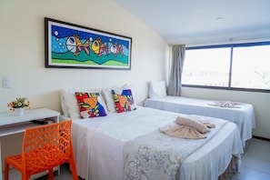 Apartment | 2 bedrooms, hypo-allergenic bedding available, desk, laptop workspace