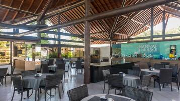 Apartamento | Opções para refeição ao ar livre