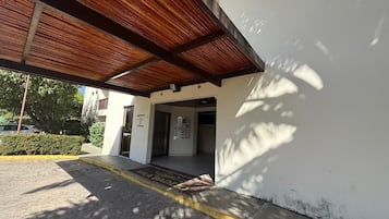 Comfort Apartment | Exterior detail