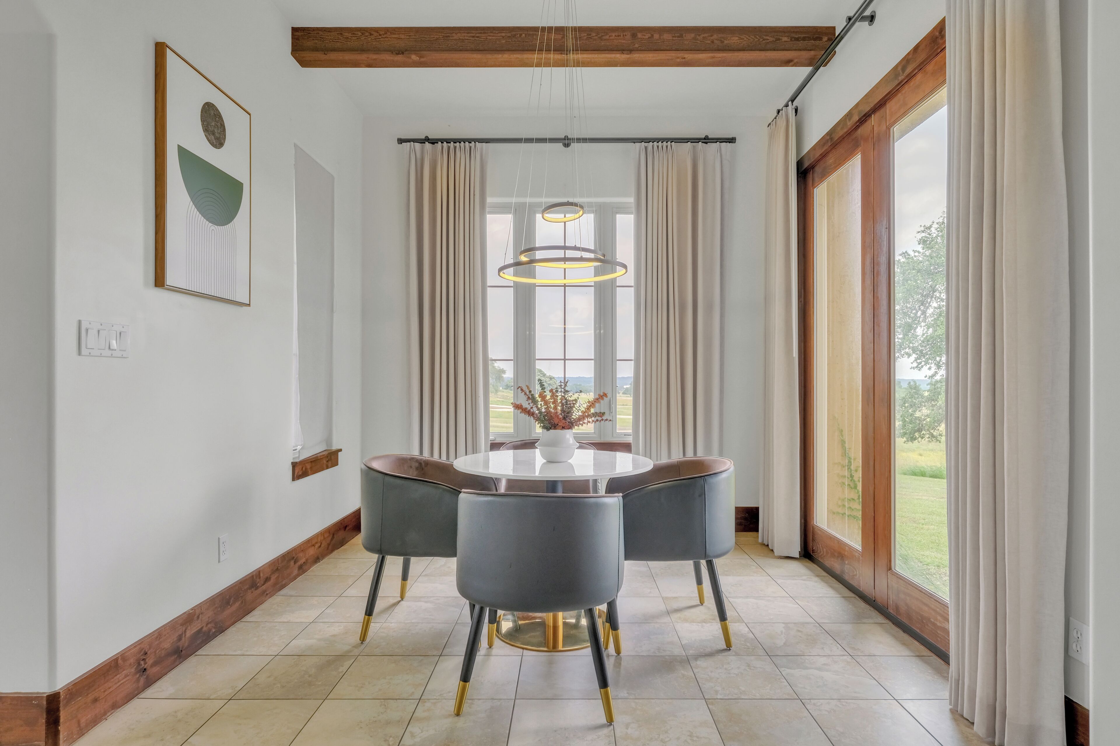 signature suite, 1 king bed, balcony, vineyard view | in-room dining