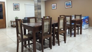 Restaurant - El Suto Aparthotel (San Jose de Chiquitos)