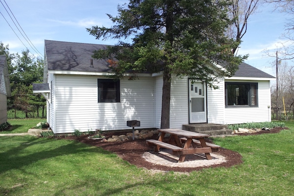 Cozy country home to relax and unwind.