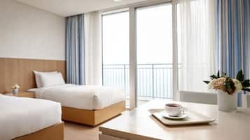 Condo Deluxe (18), Ocean View | 1 chambre, rideaux occultants, Wi-Fi gratuit, draps fournis