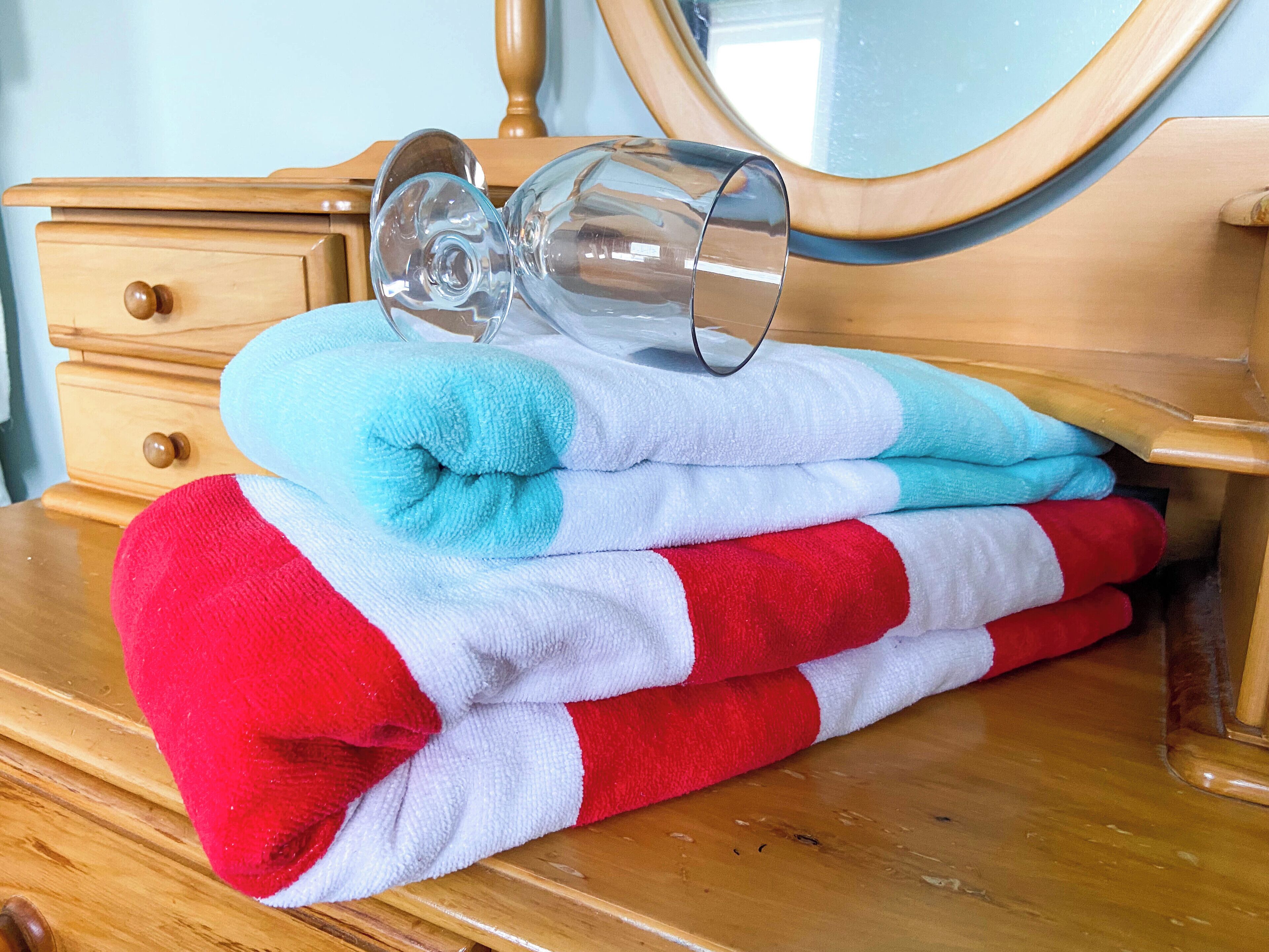 Premium Cottage | 2 bedrooms, premium bedding, iron/ironing board, free WiFi