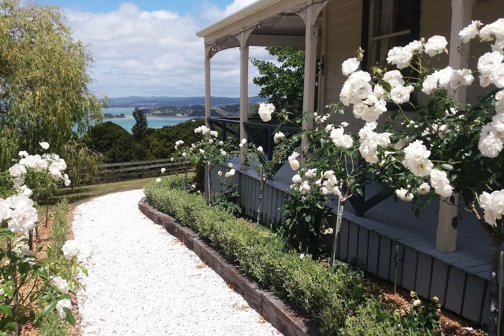 Kauri Villas