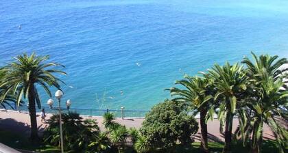 IMMEUBLE PRIVE, 4 APPARTEMENTS, CLIMATISATION, WIFI FIBRE - UNIQUE VIEUX NICE