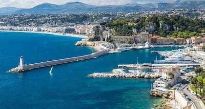 IMMEUBLE PRIVE, 4 APPARTEMENTS, CLIMATISATION, WIFI FIBRE - UNIQUE VIEUX NICE