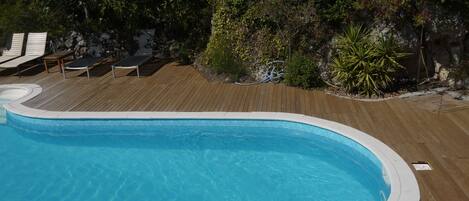Piscine extérieure