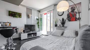 1 chambre, chambres insonorisées, fer et planche à repasser