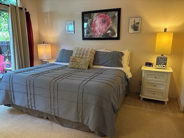 2 bedrooms, desk, iron/ironing board, free WiFi