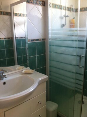 Dusche, Haartrockner