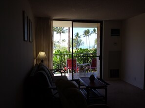 Téléviseur, lecteur de DVD