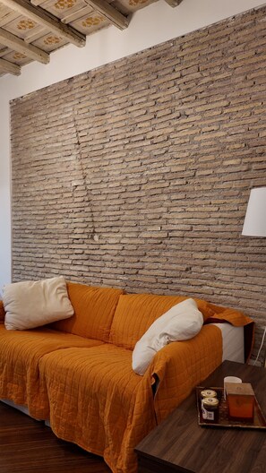 Smart TV, DVD player