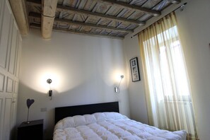 2 sovrum, strykjärn/strykbräda, gratis wi-fi och sängkläder