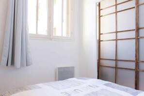 1 makuuhuone, silitysrauta/-lauta, ilmainen Wi-Fi, vuodevaatteet