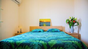 2 chambres, fer et planche à repasser, Wi-Fi, draps fournis