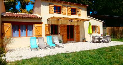 Location saisonniere en campagne, 5 mn tous commerces 10 mn Isle sur la Sorgue