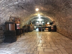 Dining - Gîte des Roises. We hope you will soon be among our hosts (Thillot)