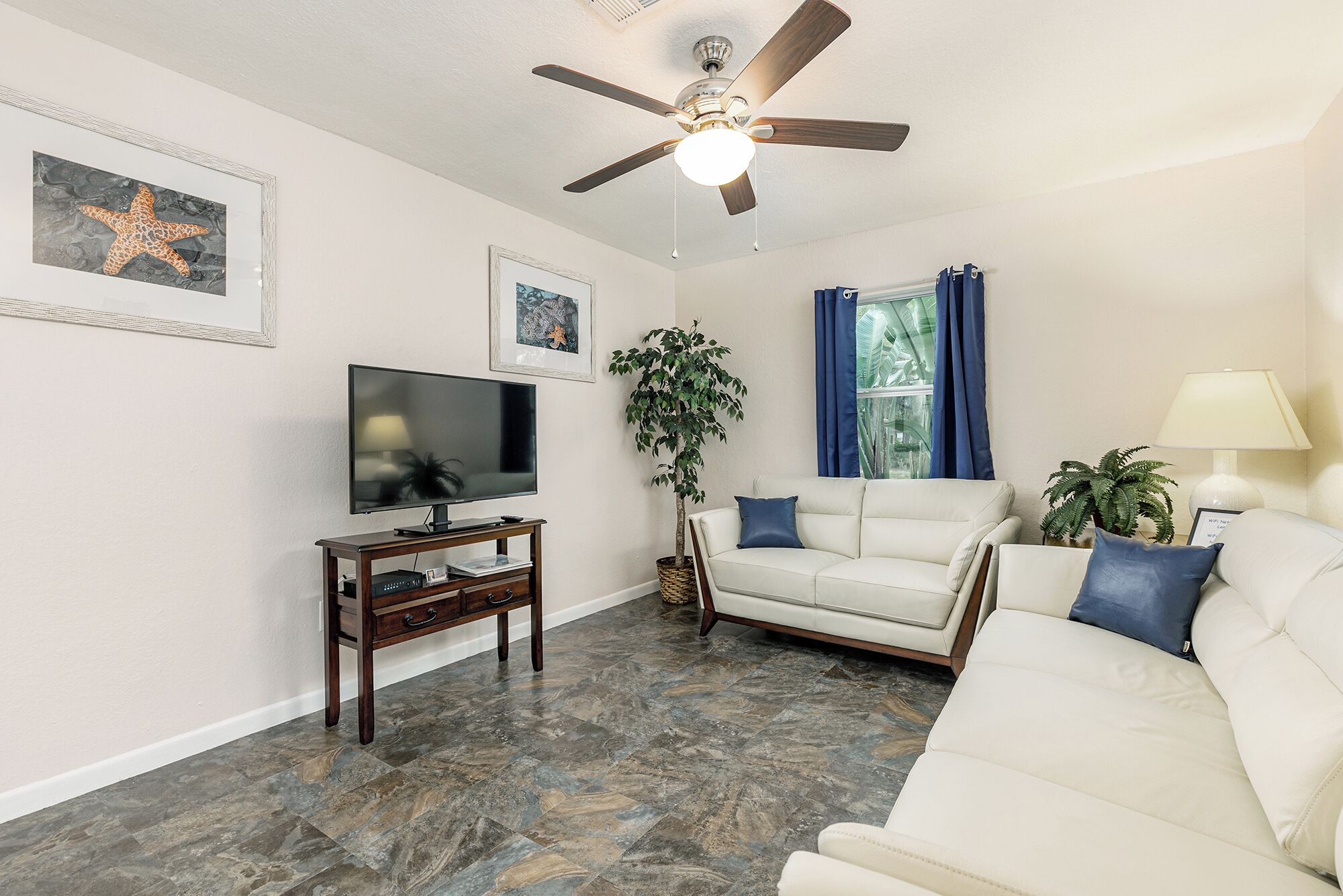 Tarpon Springs Apartment