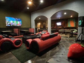 Spielezimmer