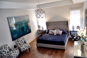 3 chambres, fer et planche à repasser, Wi-Fi gratuit, draps fournis