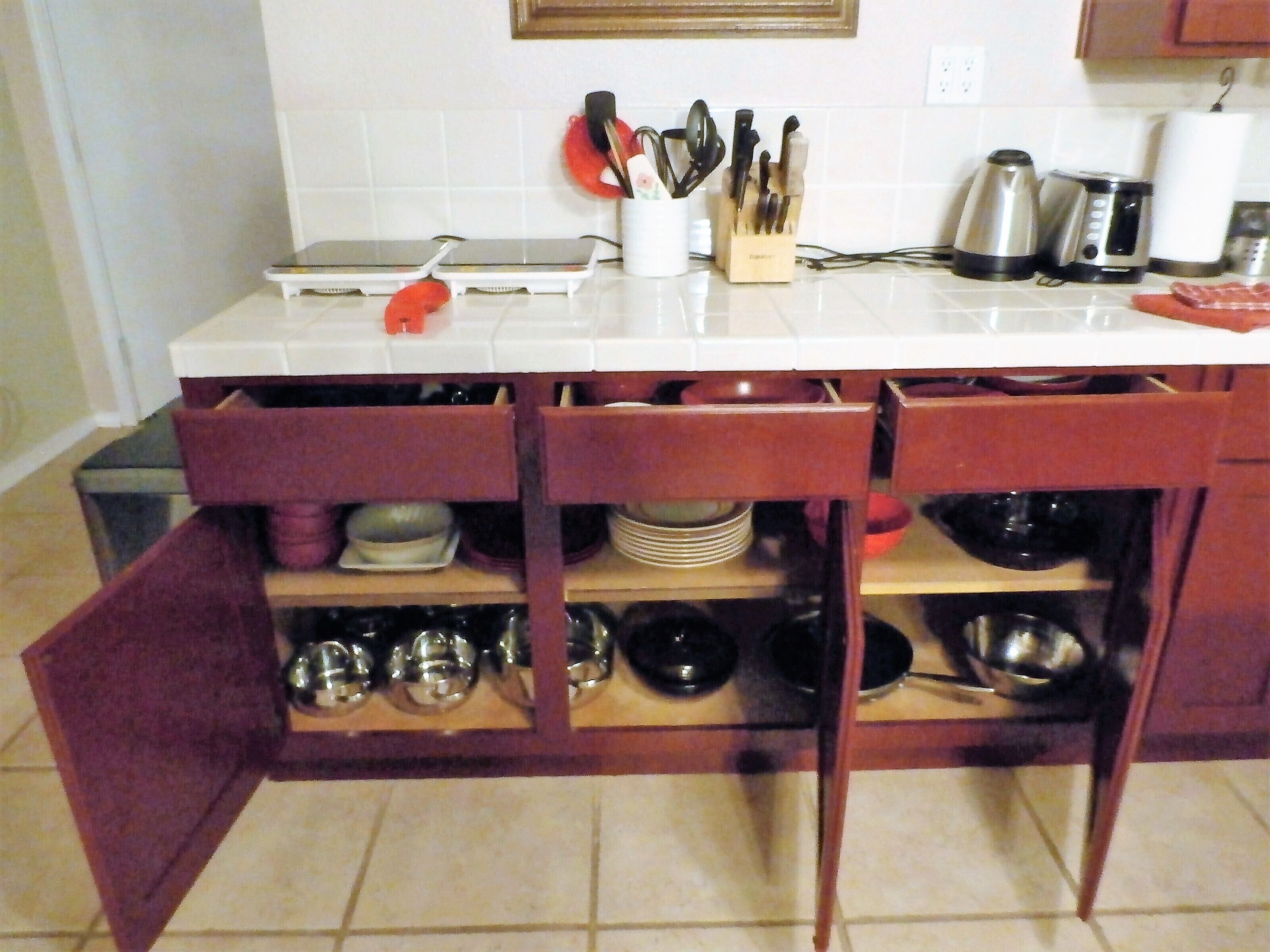 雪櫃、微波爐、爐具、洗碗機