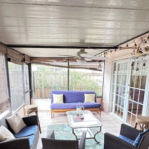 Sparkling Clean Home! Near Beach and Baseball Stadium! 🏟  ️