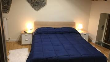 2 Schlafzimmer, Internetzugang, Bettwäsche