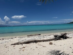 Front of property - Green Lodge Moorea (Moorea-Maiao)