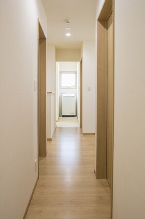 Casa, 5 habitaciones | 5 habitaciones, escritorio y wifi gratis