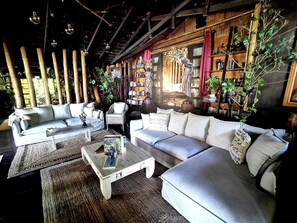 Interior detail - Hôtel Fenua Mata'i'oa (Moorea-Maiao)