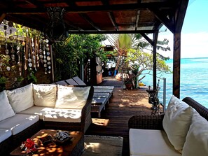 Presidential Suite, 3 Bedrooms, Lagoon View, Overwater | Terrace/patio - Hôtel Fenua Mata'i'oa (Moorea-Maiao)