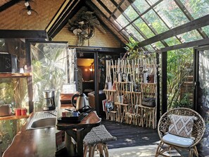 Prestige Suite, Overwater | Terrace/patio - Hôtel Fenua Mata'i'oa (Moorea-Maiao)