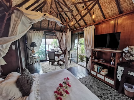 Sábanas de algodón egipcio y ropa de cama de alta calidad . Hôtel Fenua Mata'i'oa