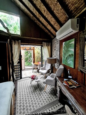 Romantische suite | Lakens van Egyptisch katoen, luxe beddengoed, Select Comfort-bedden