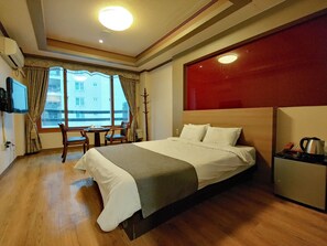City view - Sky Leaders Hotel (Jeju City)