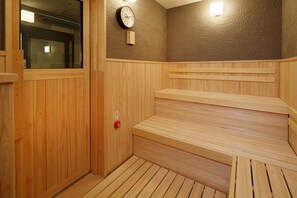 Sauna, hot tub - Hotel Monterey Himeji (Himeji)