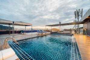 Rooftop pool - Kokotel Krabi Ao Nang (Krabi)