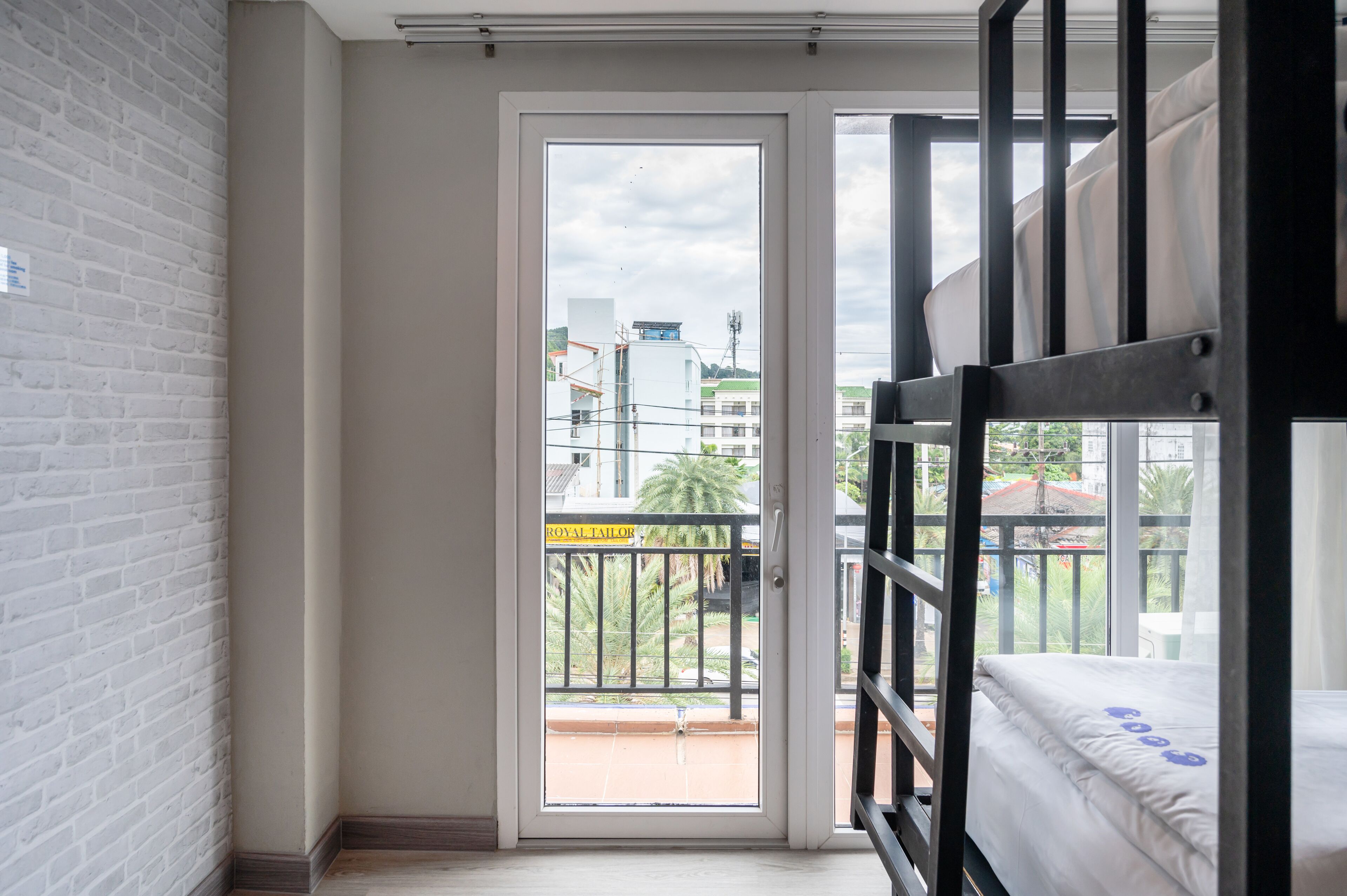 koko party(quad) | balcony view