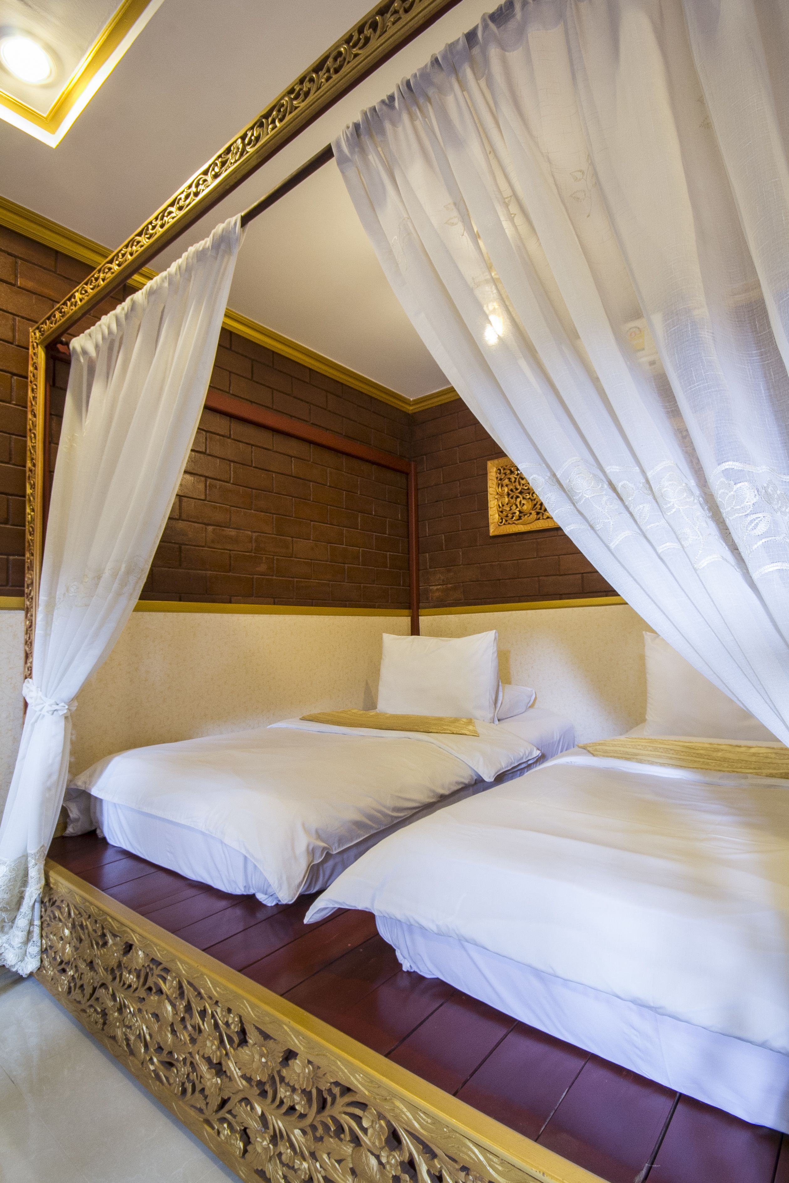 deluxe twin room | room amenity