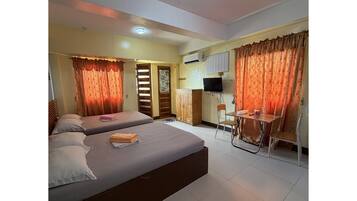 Basic Quadruple Room, 2 Double Beds | Desk, bed sheets